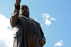 05 Banff Springs Hotel Founder William Cornelius Van Horne Statue.jpg